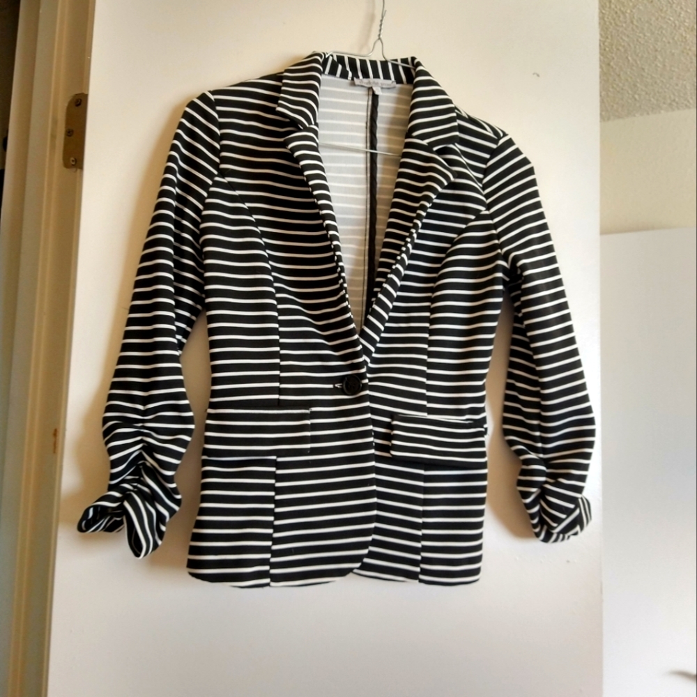 Tailored Blazer